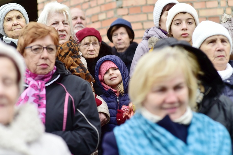 Olsztyn. Poświęcenie popiersia bł. Stefana Wyszyńskiego