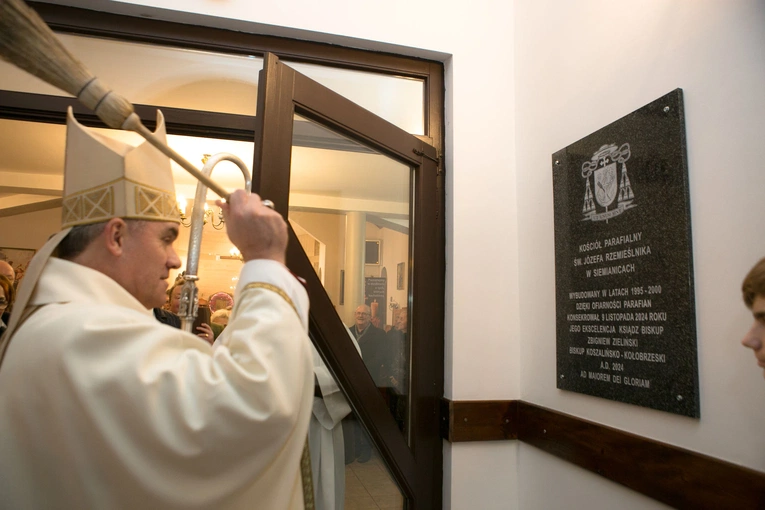 Poświęcenie kościoła w Siemianicach