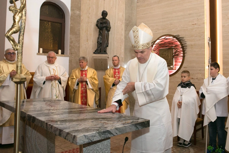 Poświęcenie kościoła w Siemianicach