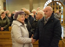 Małżeństwa zawierzyły się przed obrazem MB Miłosierdzia