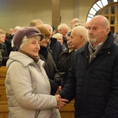 Małżeństwa zawierzyły się przed obrazem MB Miłosierdzia