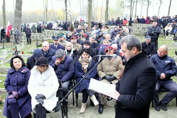 Łowczówek. XXV Zlot Niepodległościowy