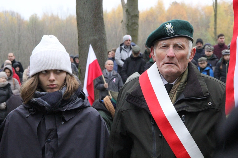 Łowczówek. XXV Zlot Niepodległościowy