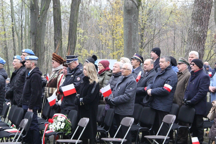 Łowczówek. XXV Zlot Niepodległościowy