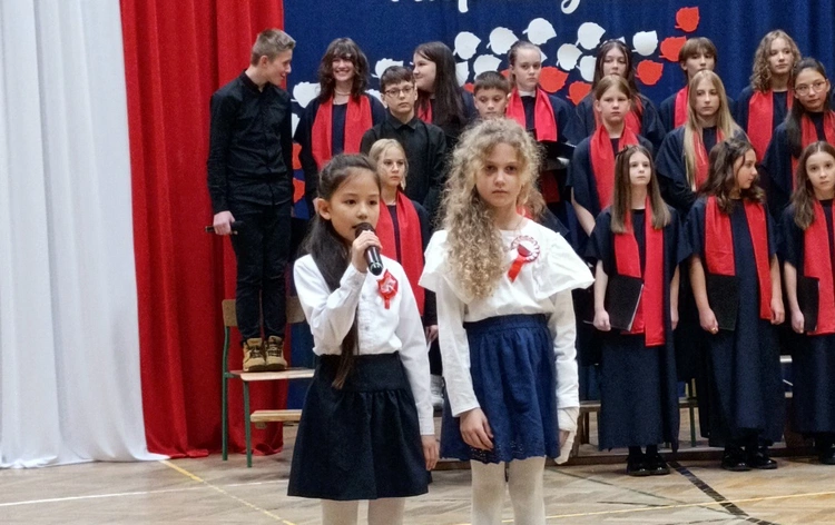 Święto Niepodległości w tarnowskiej "dwójce"