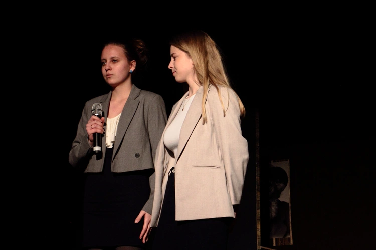 "Jeszcze tej nocy". Spektakl w wykonaniu Teatru Kalos