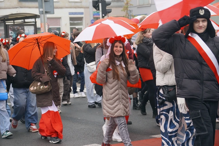 Radosna Parada Niepodległości we Wrocławiu