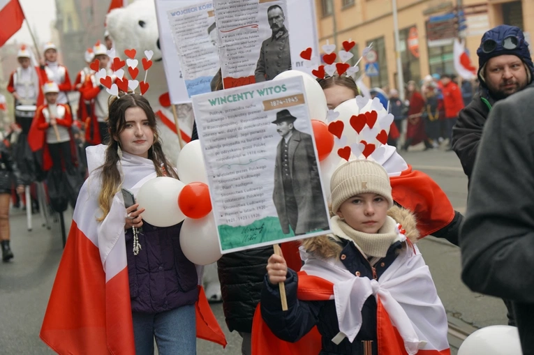 Radosna Parada Niepodległości we Wrocławiu
