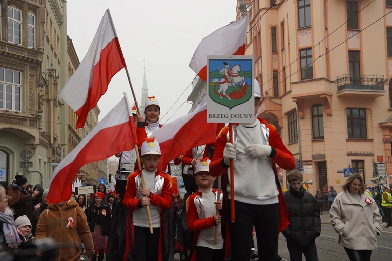 Radosna Parada Niepodległości we Wrocławiu