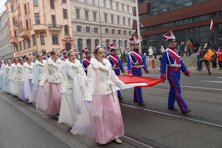 Radosna Parada Niepodległości we Wrocławiu