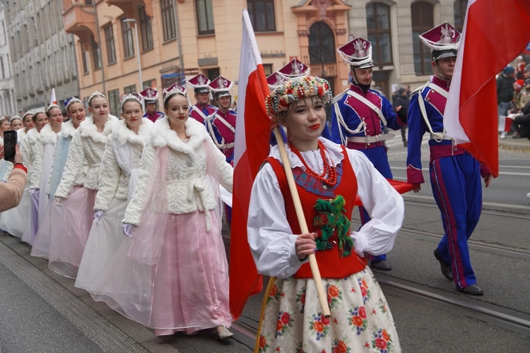 Radosna Parada Niepodległości we Wrocławiu