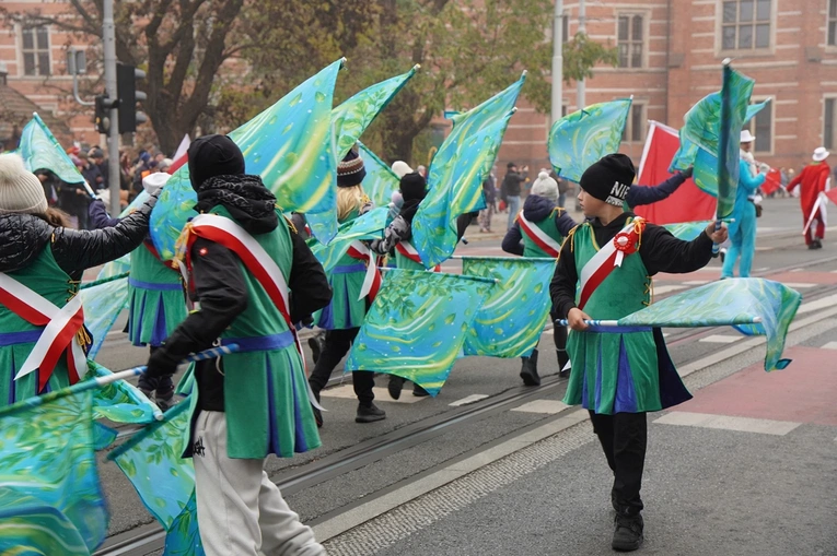 Radosna Parada Niepodległości we Wrocławiu