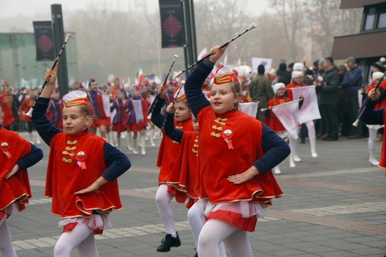 Radosna Parada Niepodległości we Wrocławiu