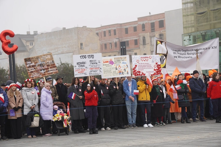 Radosna Parada Niepodległości we Wrocławiu