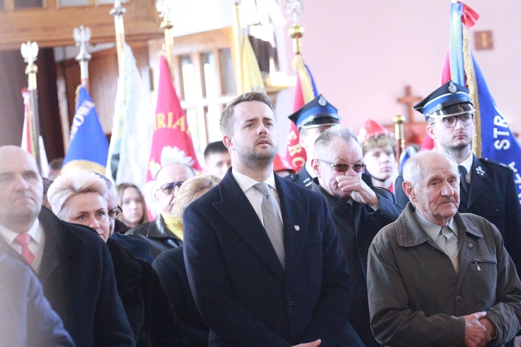 Poświęcenie obelisku i tablicy w Gródku nad Dunajcem