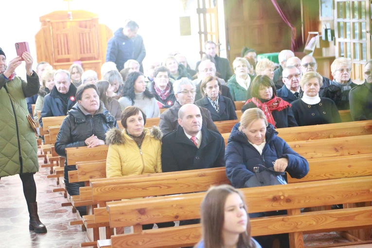Poświęcenie obelisku i tablicy w Gródku nad Dunajcem