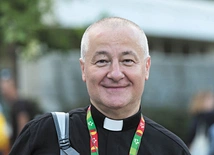 Bp Artur Ważny w wywiadzie rzece „Bóg odrzuconych”: Nie możemy nikogo z Kościoła wykluczyć ani wyrzucić
