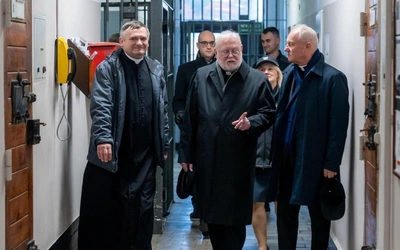 KUL: szef watykańskiej dyplomacji spotkał się z więźniami studiującymi w Areszcie w Lublinie