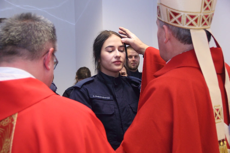 Bierzmowanie w Szkole Policji