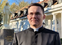 Sprostowanie. Chodzi o zawołanie biskupie ks. Tomasza Sztajerwalda