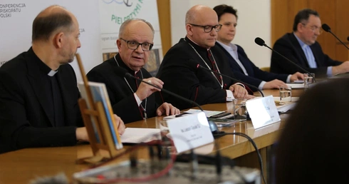 W Sekretariacie KEP zaprezentowano program duszpasterski Kościoła katolickiego w Polsce na rok 2024/2025