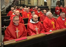 Zjazd egzorcystów we Wrocławiu. "Nasza posługa to przede wszystkim modlitwa"