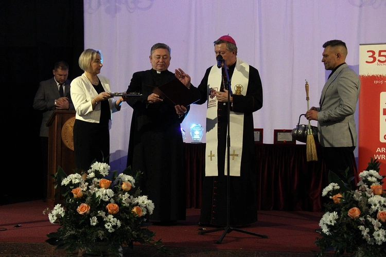 Jubileusz 35-lecie istnienia Caritas Archidiecezji Wrocławskiej - gala