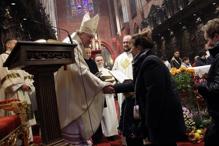 Rocznica poświęcenia katedry i 35-lecie Caritas Archidiecezji Wrocławskiej