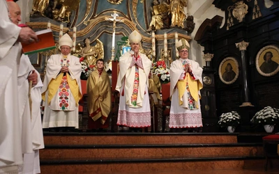 Księżak na katedrze - historyczny ingres biskupa Wojciecha Osiala