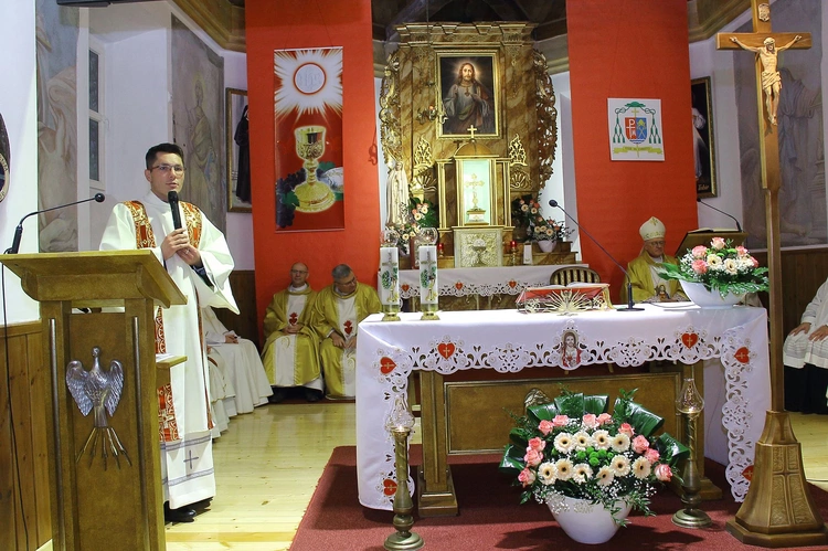 Święcenia diakonatu w Kobylnicy cz. 2