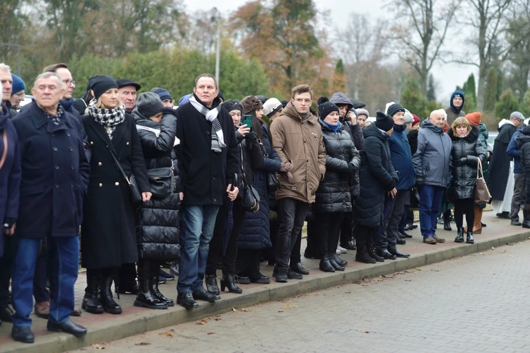 Szczytno. Pogrzeb śp. ks. Lecha Lachowicza