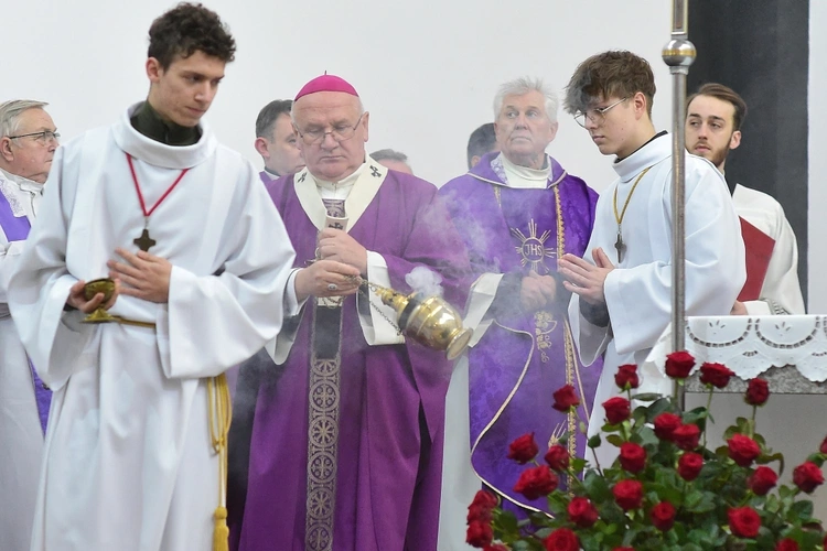 Szczytno. Pogrzeb śp. ks. Lecha Lachowicza