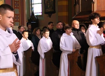Oto za chwilę przystąpię do ołtarza Bożego...