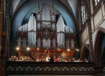 Liturgia ziemska daje nam przedsmak liturgii niebieskiej