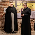 Widok z bliska - wystawa w Starym Opactwie