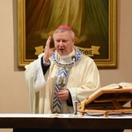 Debata o mądrym pomaganiu