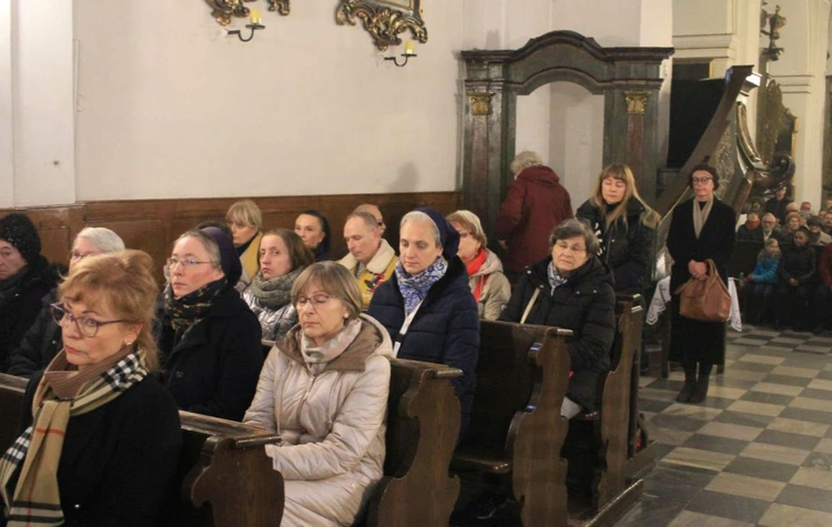 VIII Światowy Dzień Ubogich w Opolu - Msza św.
