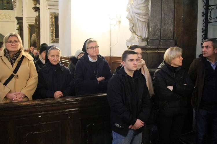 VIII Światowy Dzień Ubogich w Opolu - Msza św.