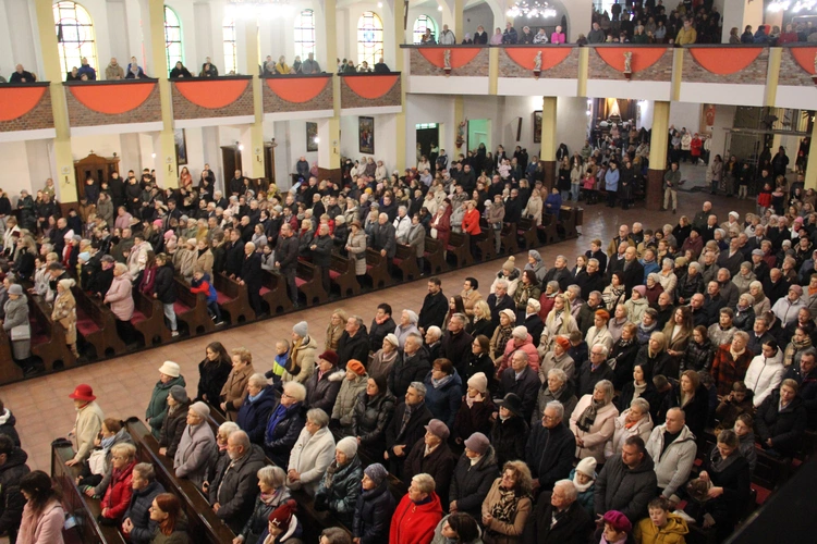 Odpust w parafii NMP Matki Miłosierdzia w Oleśnicy