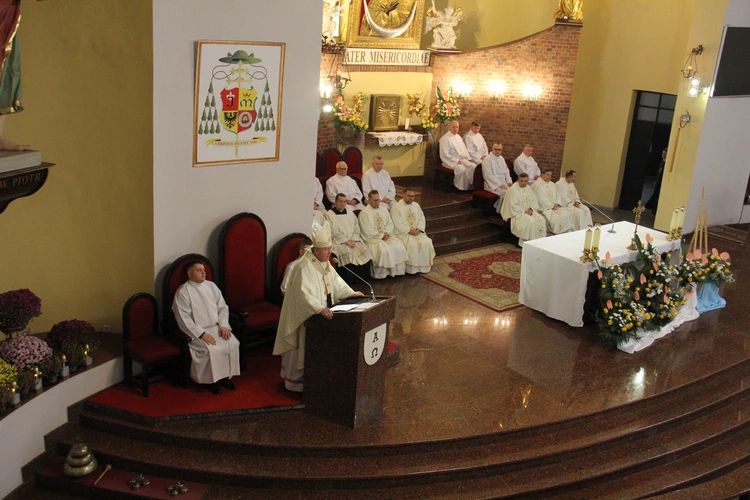 Odpust w parafii NMP Matki Miłosierdzia w Oleśnicy