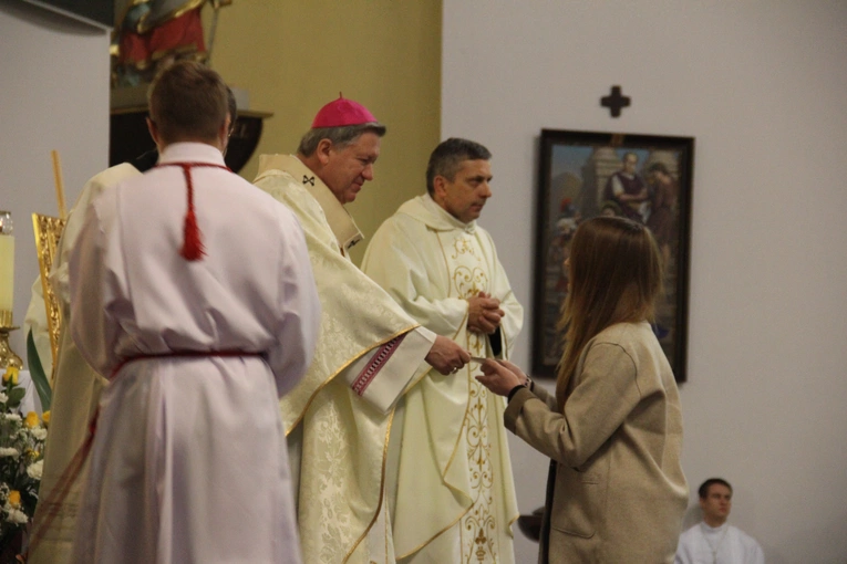 Odpust w parafii NMP Matki Miłosierdzia w Oleśnicy