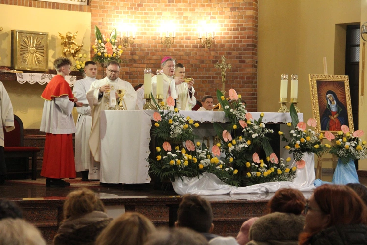 Odpust w parafii NMP Matki Miłosierdzia w Oleśnicy