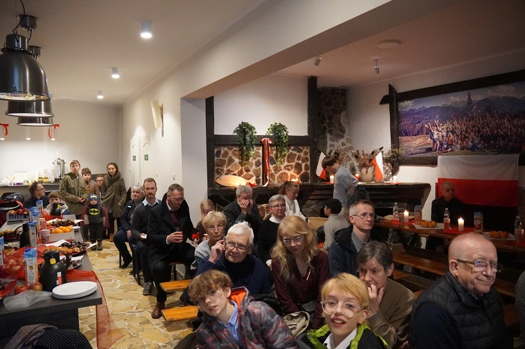 Biało-czerwono u "Wawrzynów"