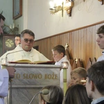 Żbikowice. Uroczyste wprowadzenie obrazu Ulmów