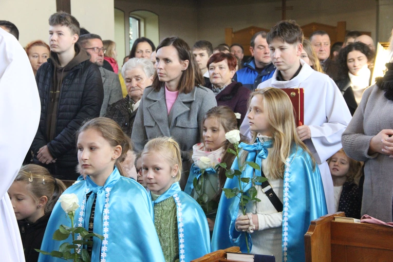 Żbikowice. Uroczyste wprowadzenie obrazu Ulmów