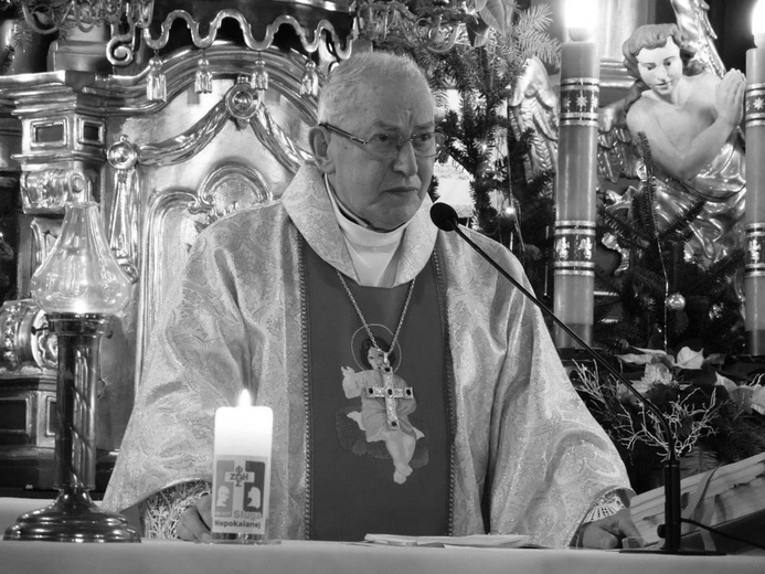 Kraków. Nie żyje ks. inf. Franciszek Kołacz