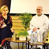 Magdalena Dobrzyniak i o. Tomasz Franc OP.