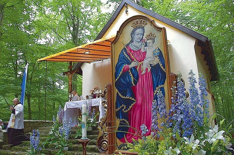 Cudowny wizerunek „wędruje” na odpustach na kalwaryjskie wzgórza.