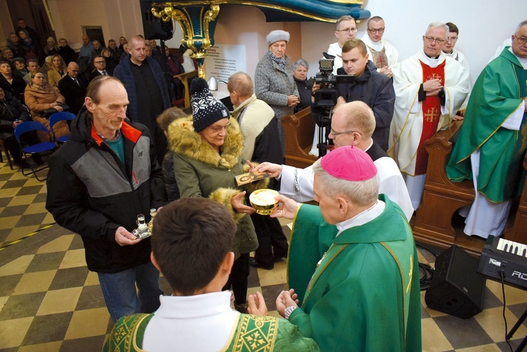 Hasłem tegorocznych obchodów były słowa „Modlitwa biednego przeniknie obłoki” (Syr 35,21).