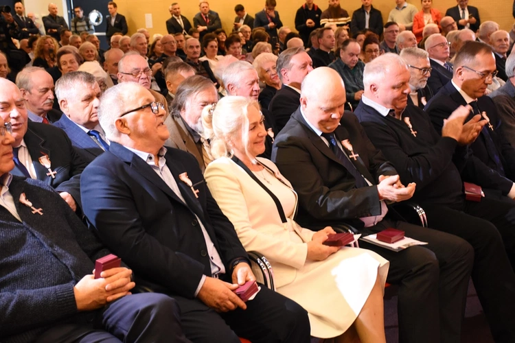 Krzyże Wolności i Solidarności